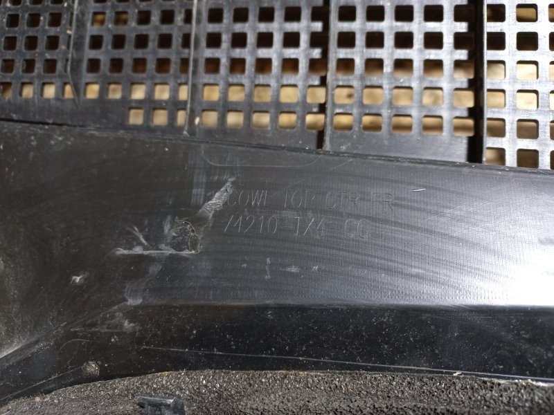 Пластик под лобовое стекло / Жабо RDX 12-19 2018 Внедорожник 3.5 Пластик под лобовое стекло / Жабо RDX 12-19 2018 Внедорожник 3.5