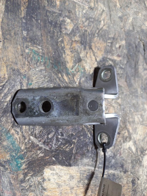 Петля двери верхняя передняя правая OUTLANDER XL 05-13 2007 Внедорожник 3.0