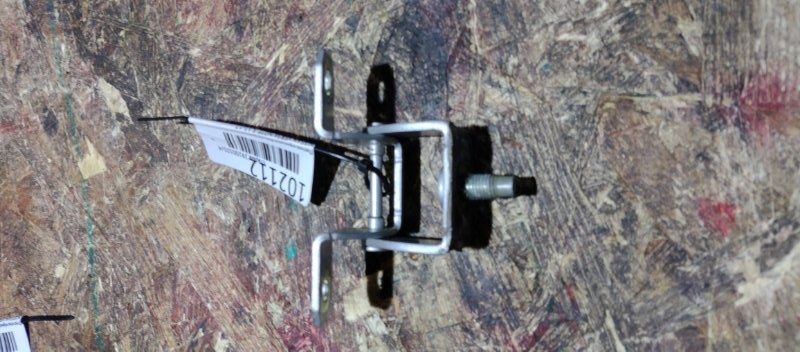 Петля крышки багажника левая NISSAN VERSA NOTE S 12-17 90400-1HB0A Б/У