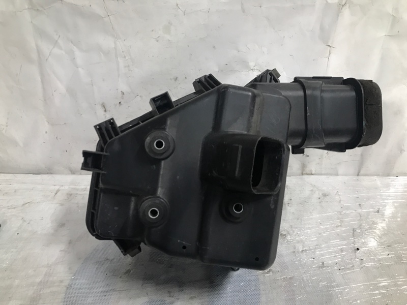 Корпус воздушного фильтра AVALON 05-12 2006 GSX30 3.5 2GR-FE Корпус воздушного фильтра AVALON 05-12 2006 GSX30 3.5 2GR-FE