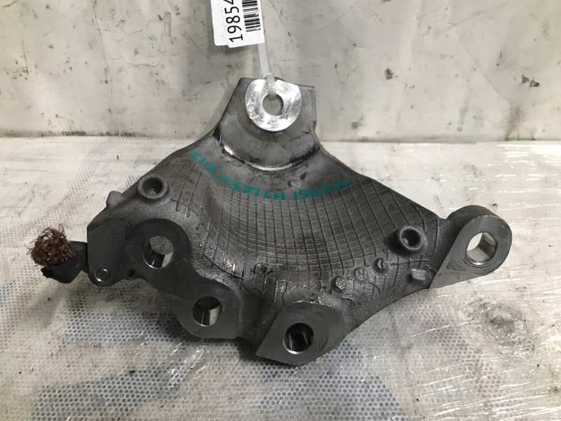 Кронштейн двигателя левый TLX 14-17 2015 Седан 2.4