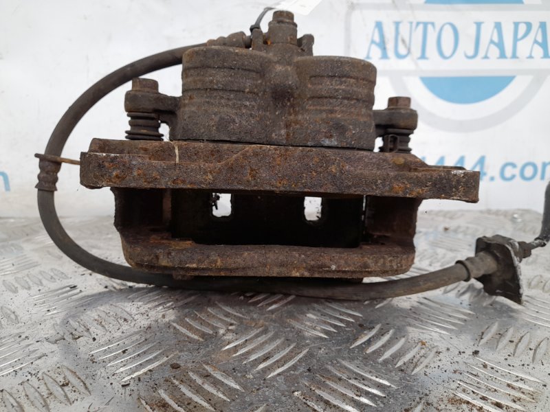 Суппорт тормозной передний правый SUBARU FORESTER SG 02-07 Внедорожник 2.5 EJ253