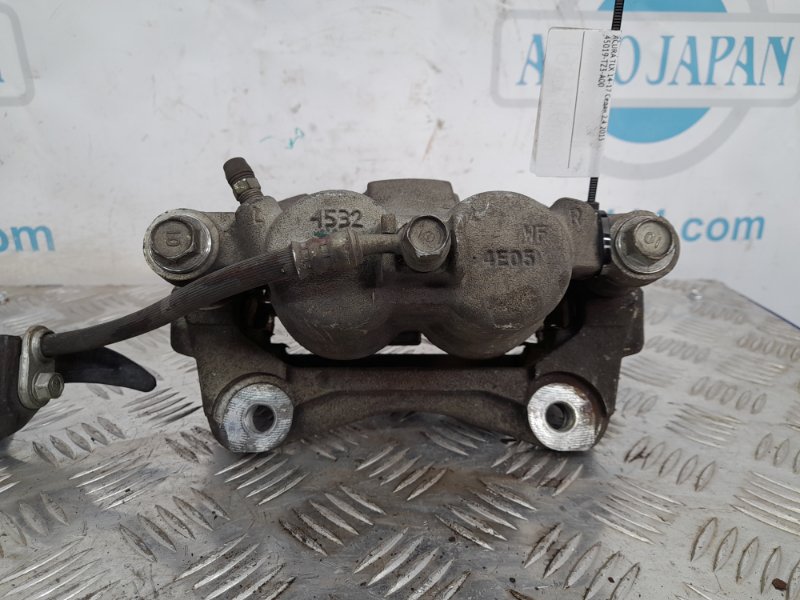 Суппорт тормозной передний левый TLX 14-17 2015 Седан 2.4