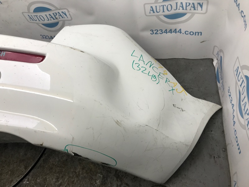 Бампер задний MITSUBISHI LANCER X 10 07-15 Седан 2.0 Бампер задний MITSUBISHI LANCER X 10 07-15 Седан 2.0