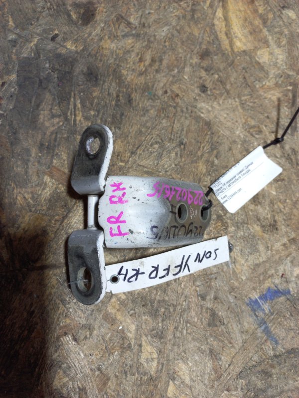 Петля двери нижняя передняя правая SONATA YF 10-14 Петля двери нижняя передняя правая SONATA YF 10-14