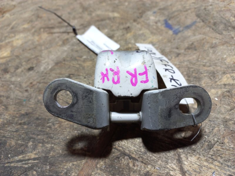 Петля двери нижняя передняя правая HYUNDAI SONATA YF 10-14 Петля двери нижняя передняя правая HYUNDAI SONATA YF 10-14