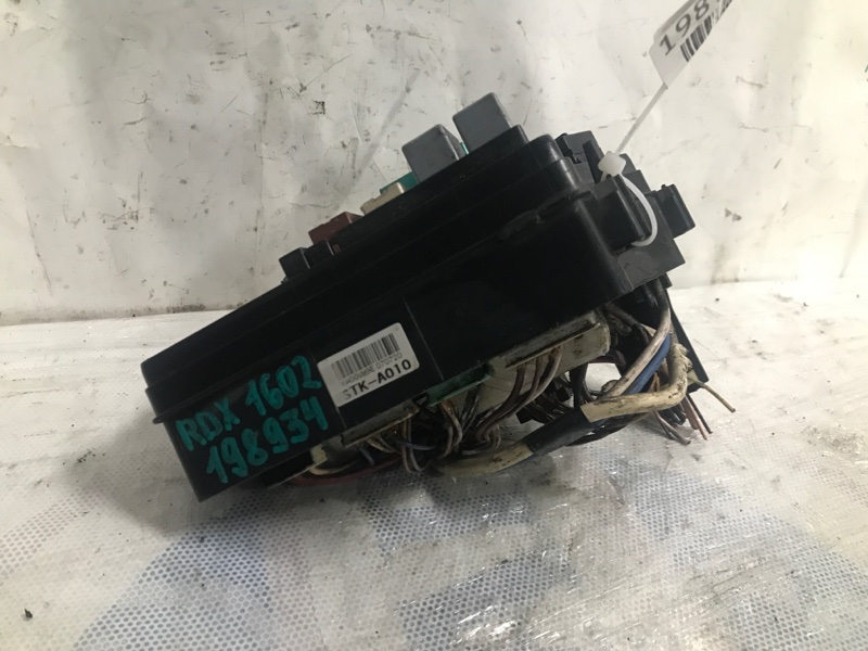 Блок предохранителей моторный отсек ACURA RDX 06-12 Внедорожник 2.3