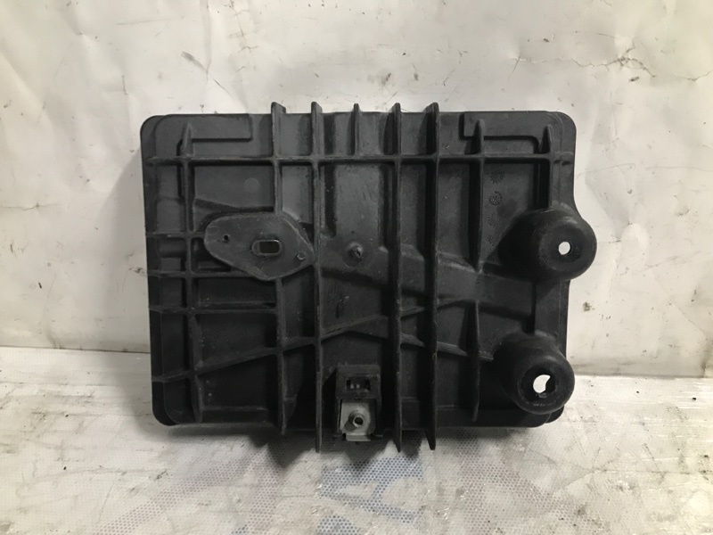 Полка аккумулятора 6 GH 07-12 2011 GH 2.5