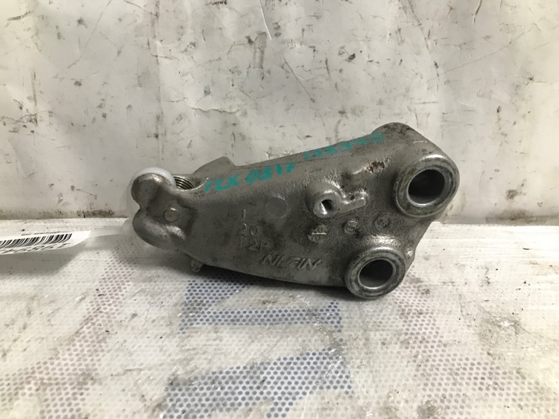 Кронштейн двигателя левый ACURA TLX 14-17 2015 Седан 2.4 50620-T2F-A01 Б/У