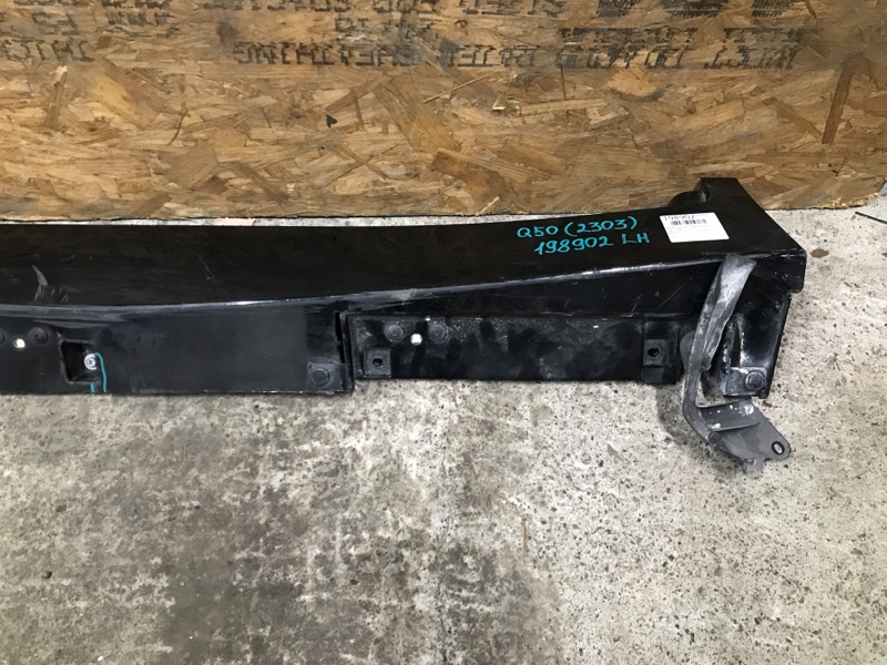 Накладка порога наружная левая Q50 15-20 2017 Седан 3.0 VR30DDTT Накладка порога наружная левая Q50 15-20 2017 Седан 3.0 VR30DDTT