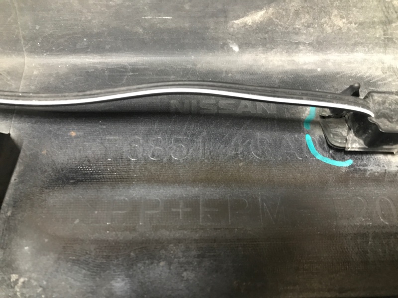 Накладка порога наружная левая Q50 15-20 2017 Седан 3.0 VR30DDTT Накладка порога наружная левая Q50 15-20 2017 Седан 3.0 VR30DDTT