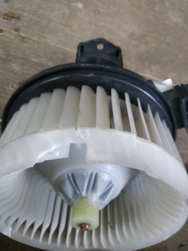 Моторчик печки FUSION 14-