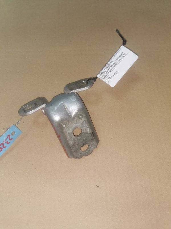 Петля двери нижняя задняя правая ALTIMA L32 07-12 2010 Седан 2.5 Петля двери нижняя задняя правая ALTIMA L32 07-12 2010 Седан 2.5