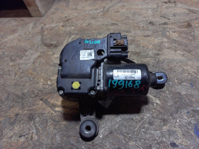 Моторчик стеклоочистителя передний левый FORD FUSION 14- Седан DS73-17504-AF Б/У