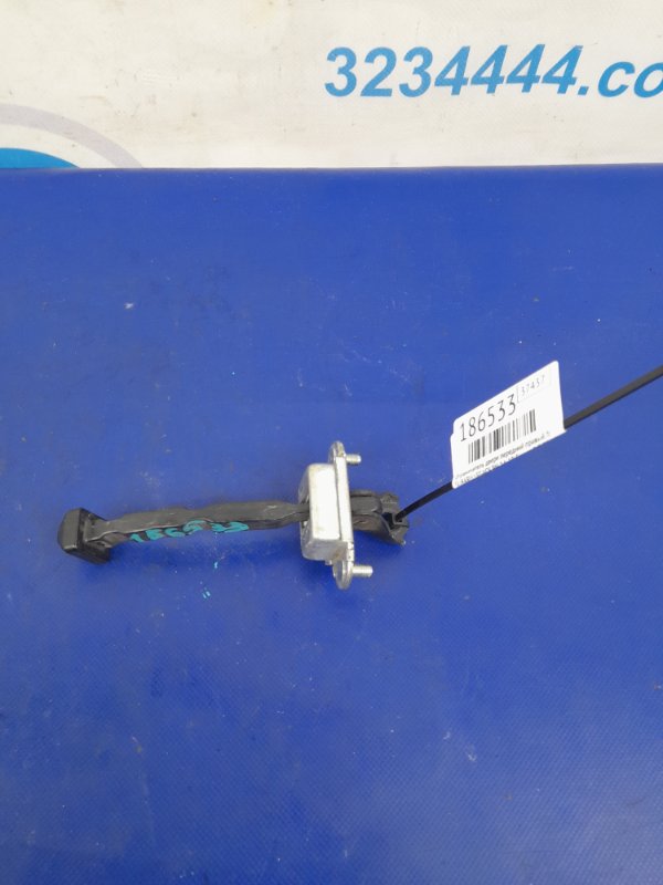 Ограничитель двери передний правый SUBARU LEGACY BN 14-18 2016 Седан 2.5 FB25B 61124AL00A Б/У