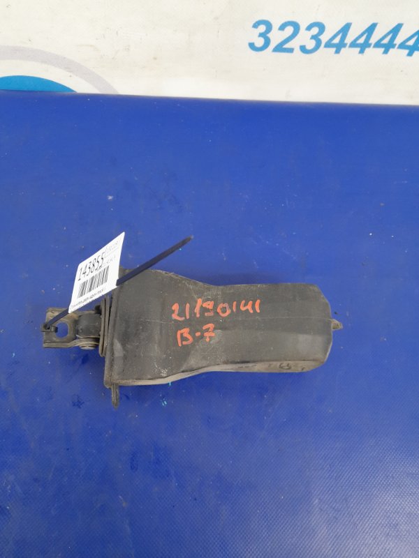 Ограничитель двери задний VOLKSWAGEN PASSAT B7 11-15 2013 A32 1.8 CPRA 561 839 249 Б/У