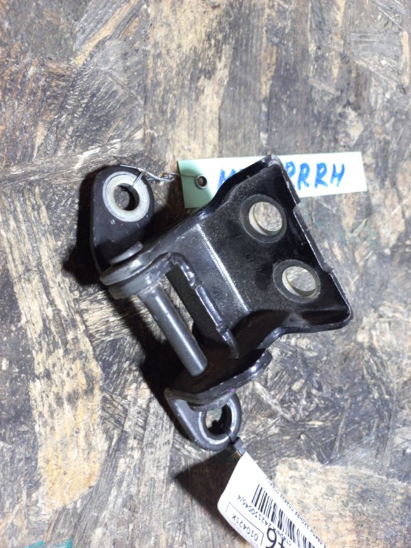 Запчасть петля двери верхняя задняя правая ACURA MDX (YD2) 06-13 2006 YD2 3.7 67910-SJC-A01ZZ Б/У Петля двери верхняя задняя правая ACURA MDX (YD2) 06-13 2006 YD2 3.7 67910-SJC-A01ZZ Б/У