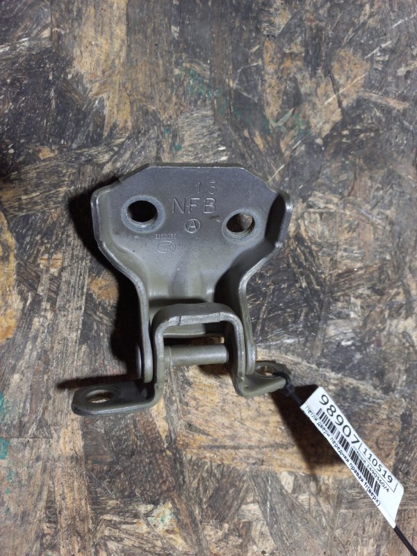 Запчасть петля двери верхняя передняя правая SUBARU LEGACY 09-15 BM 2011 Седан 2.5 EJ253 60070AG00A9P Б/У Петля двери верхняя передняя правая SUBARU LEGACY 09-15 BM 2011 Седан 2.5 EJ253 60070AG00A9P Б/У