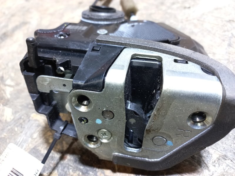 Замок двери задний правый RDX 12-19 2014 Внедорожник 3.5 J35Z2