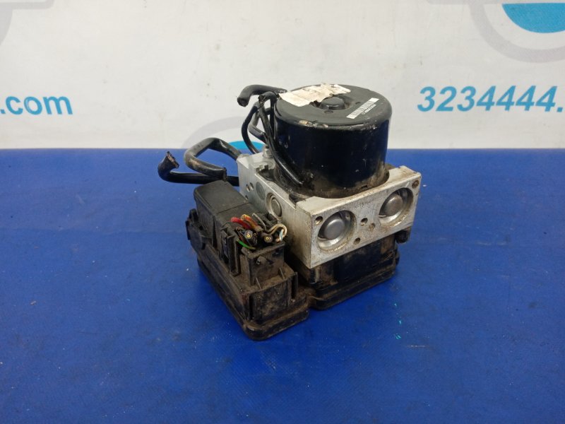 Блок ABS FORD FOCUS 10-18 BV6Z-2C405-E Б/У