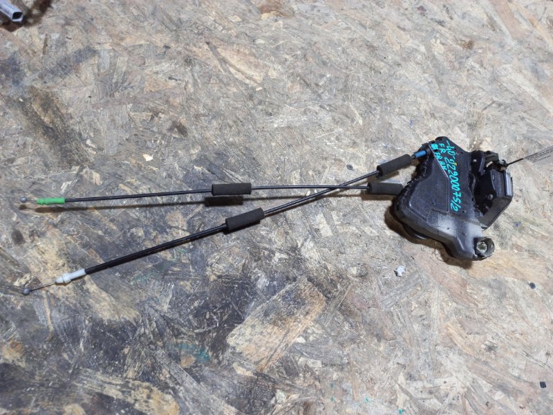 Замок двери передний правый TOYOTA CAMRY 40 06-11 69030-06200 Б/У