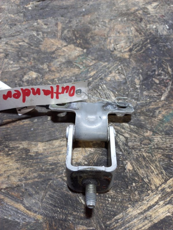 Петля крышки багажника правая OUTLANDER XL 05-13 2007 Внедорожник 3.0