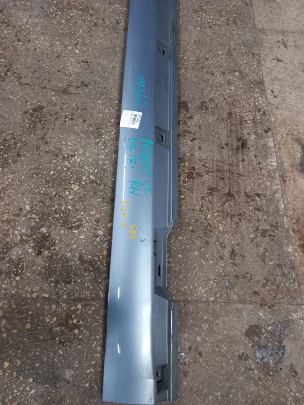 Накладка порога наружная правая PASSAT CC 08-12 Седан