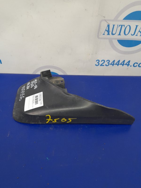 Брызговик передний правый ACURA MDX (YD1) 00-06 Внедорожник 3.5 J35A5