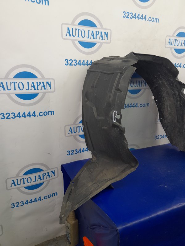 Подкрылок передний правый 5 CR 05-10 2009 Минивен 2.3 Подкрылок передний правый 5 CR 05-10 2009 Минивен 2.3
