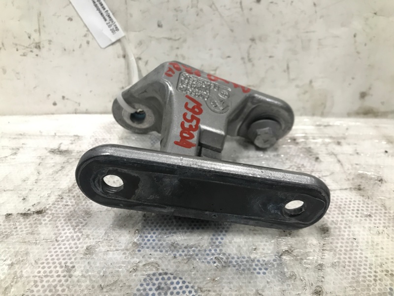 Петля двери верхняя передняя правая QX30 16-20 2017 Внедорожник 2.0 20PET Петля двери верхняя передняя правая QX30 16-20 2017 Внедорожник 2.0 20PET