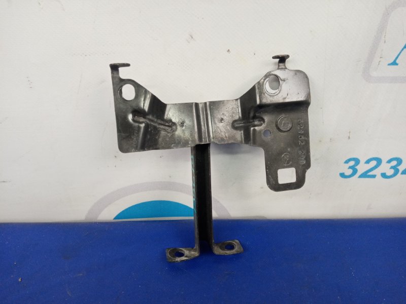 Кронштейн замка капота MAZDA 6 GH 07-12 GH 2.5