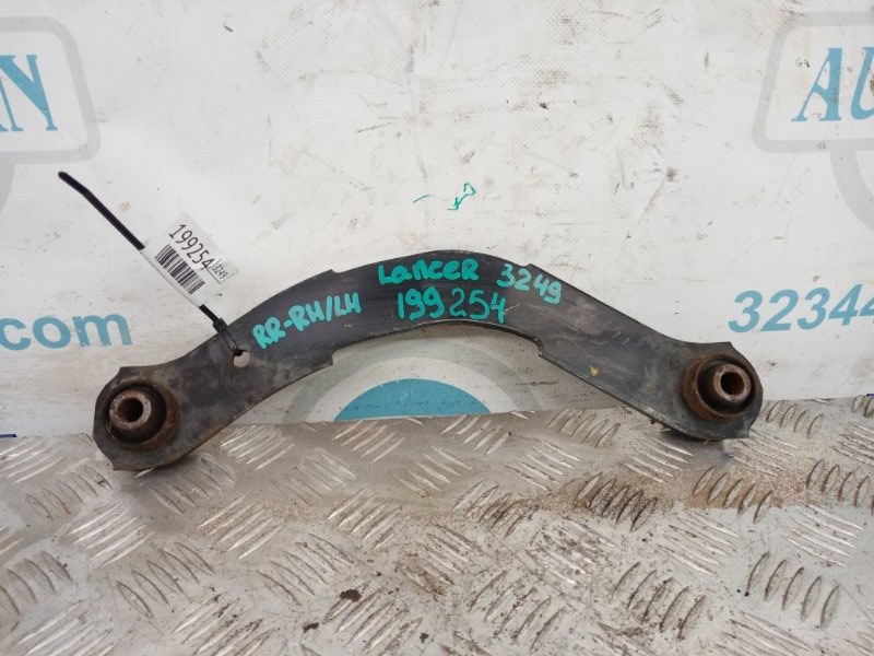 Рычаг задней подвески поперечный верхний задний правый MITSUBISHI LANCER X 10 07-15 2011 Седан 2.0 MN184100 Б/У