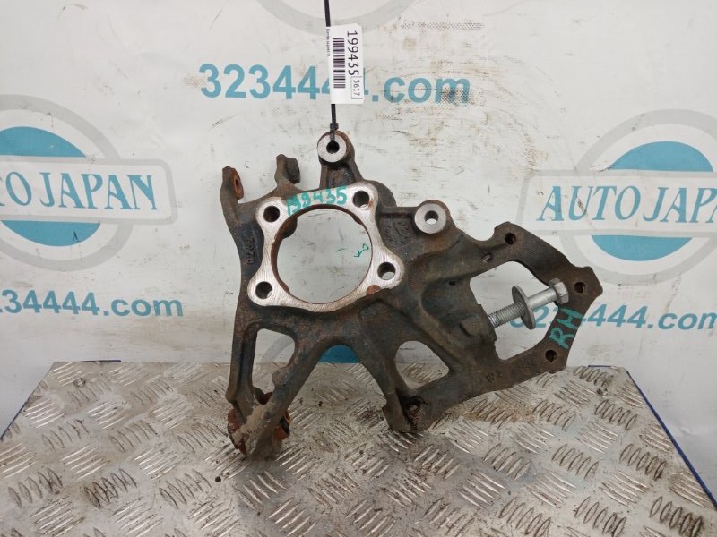 Цапфа задняя правая MAZDA 6 GH 07-12 2011 GH 2.5 GEG1-28-200 Б/У