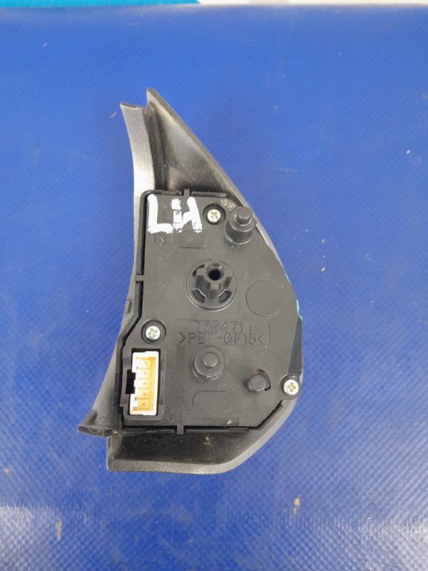 Кнопки на руль левые MITSUBISHI LANCER X 10 07-15 Седан 2.0