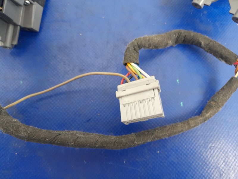 Кнопки на руль Q50 15-20 2017 Седан 3.0 VR30DDTT