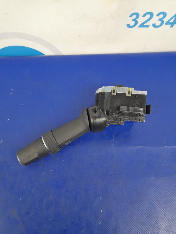 Подрулевой переключатель правый TLX 14-17 2015 Седан 2.4 Подрулевой переключатель правый TLX 14-17 2015 Седан 2.4