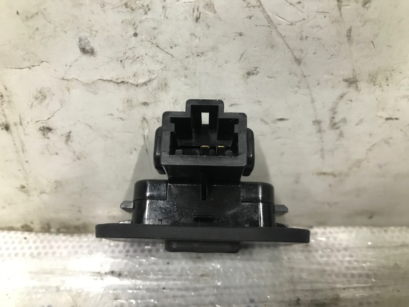 Кнопка открывания багажника наружная задняя ACCORD CU8 / TSX 08-14 2009 Седан 2.4 Кнопка открывания багажника наружная задняя ACCORD CU8 / TSX 08-14 2009 Седан 2.4