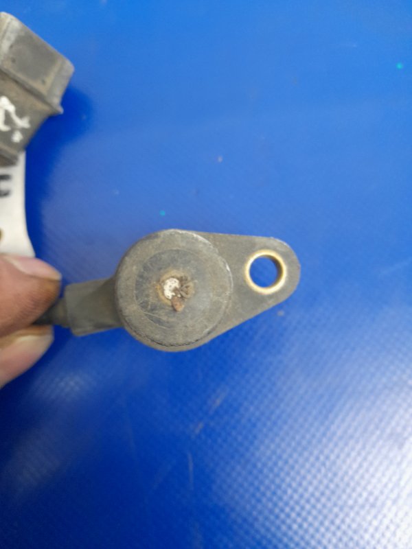 Датчик ABS передний левый CERATO LD 04-08 Датчик ABS передний левый CERATO LD 04-08