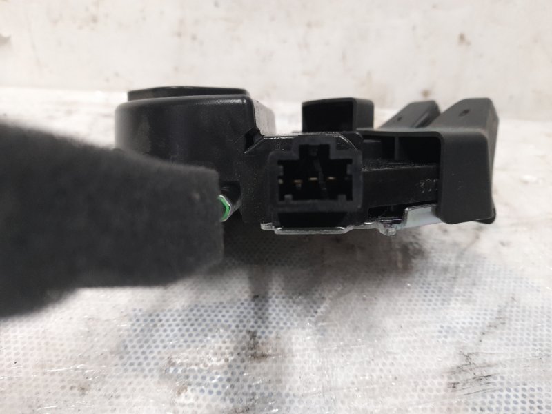 Замок крышки багажника ILX 12-16 2014 Седан 2.0