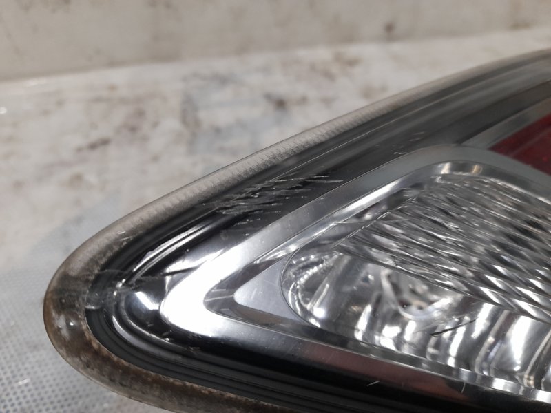 Фонарь внутренний задний правый 6 GH 07-12 2011 Седан 2.5