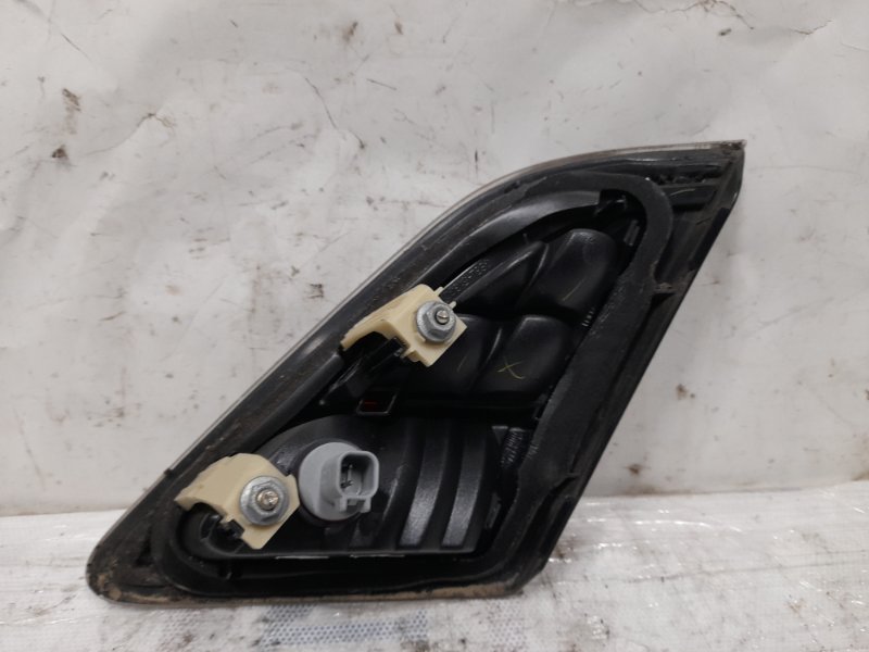 Фонарь внутренний задний левый 6 GH 07-12 2011 Седан 2.5