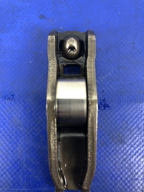 Рокер выпускного клапана KIA SORENTO BL 02-09 D4CB Рокер выпускного клапана KIA SORENTO BL 02-09 D4CB