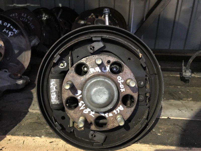 Запчасть ступица задняя левая HONDA ACCORD USA 03-07 42200-SDA-A51 Б/У Ступица задняя левая HONDA ACCORD USA 03-07 42200-SDA-A51 Б/У