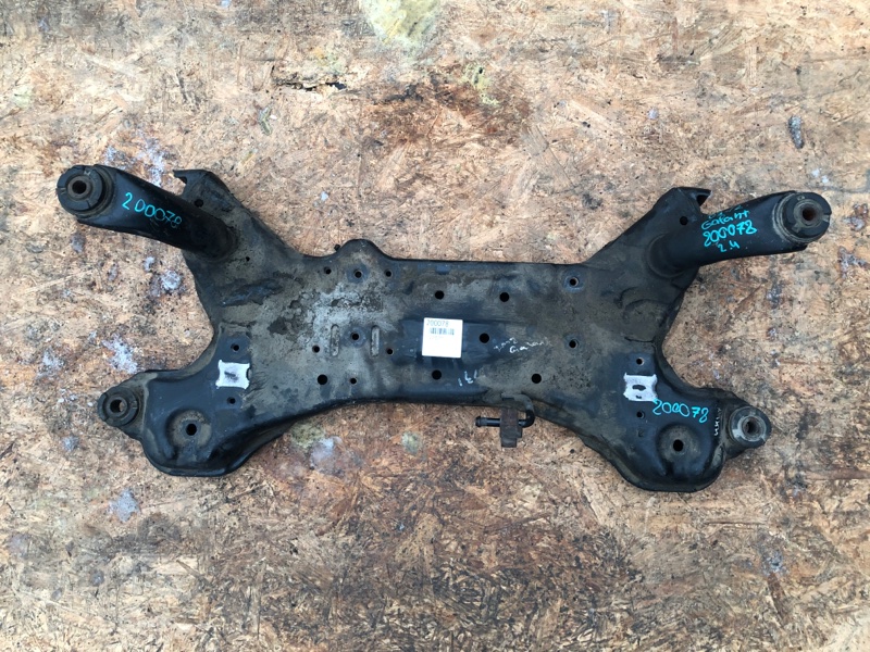 Балка передней подвески передняя MITSUBISHI GALANT 03-12 2.4 MN101953 Б/У