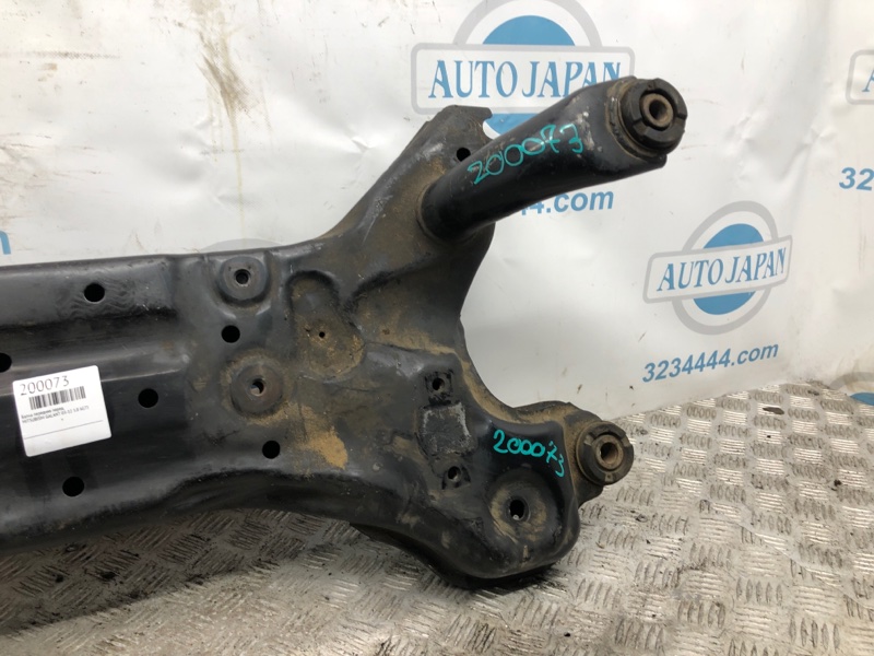 Балка передней подвески передняя MITSUBISHI GALANT 03-12 3.8  6G75