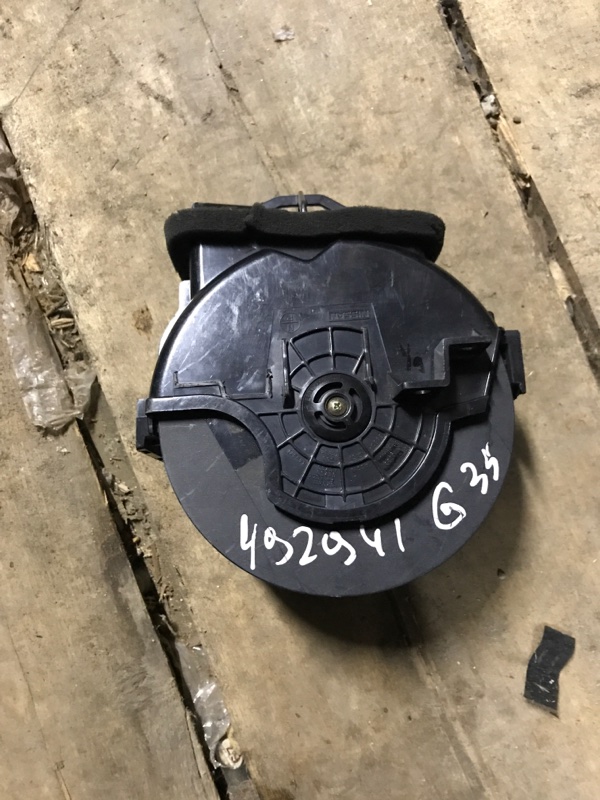 Дефлектор воздушный G35 03-07