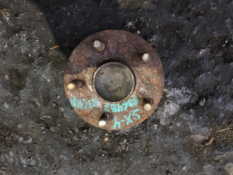 Ступица задняя левая SX4 06-13