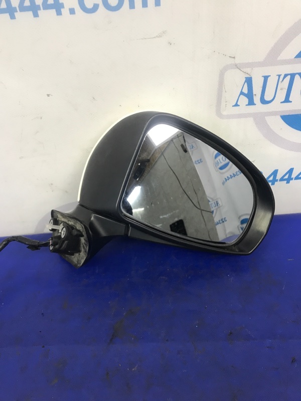 Зеркало правое PRIUS - 30 09-17 Зеркало правое PRIUS - 30 09-17