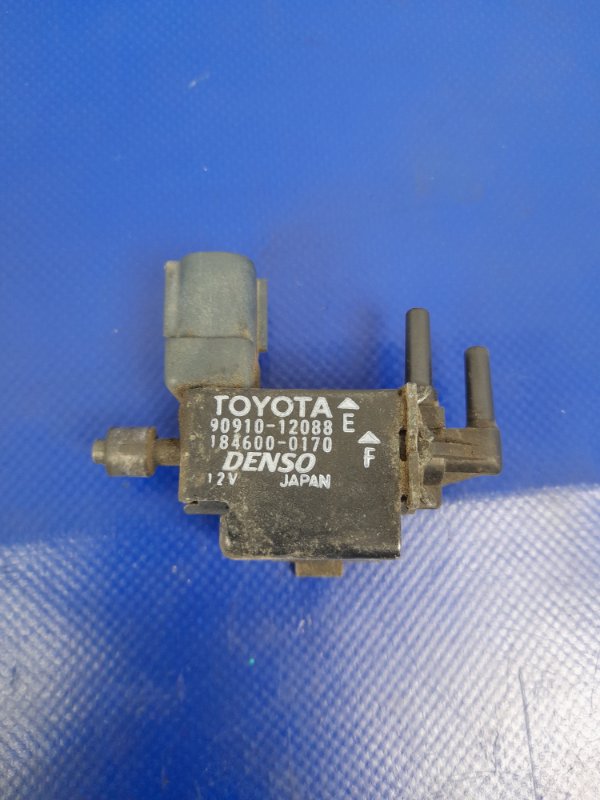 Клапан электромагнитный (вакуумный) TOYOTA CAMRY 40 06-11 2GR-FE