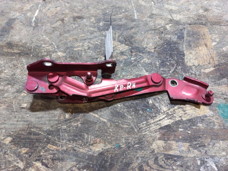 Петля крышки багажника правая LANCER X 10 07-15